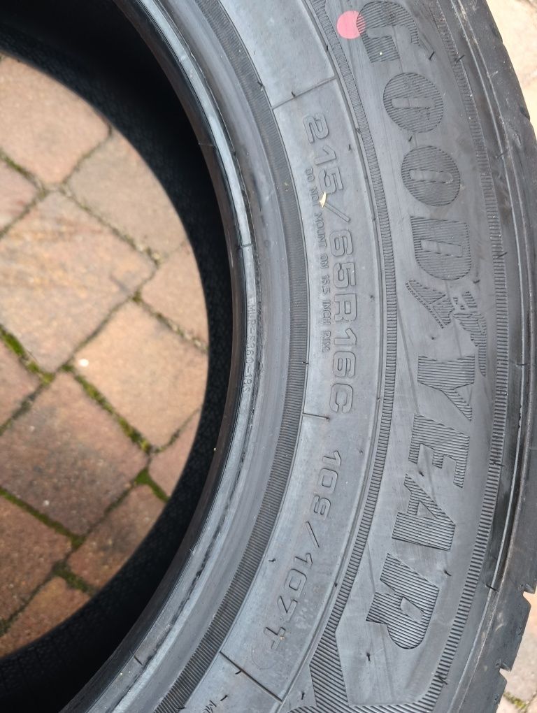 Goodyear Efficientgrip Cargo 215/65 R16 109/107 T C