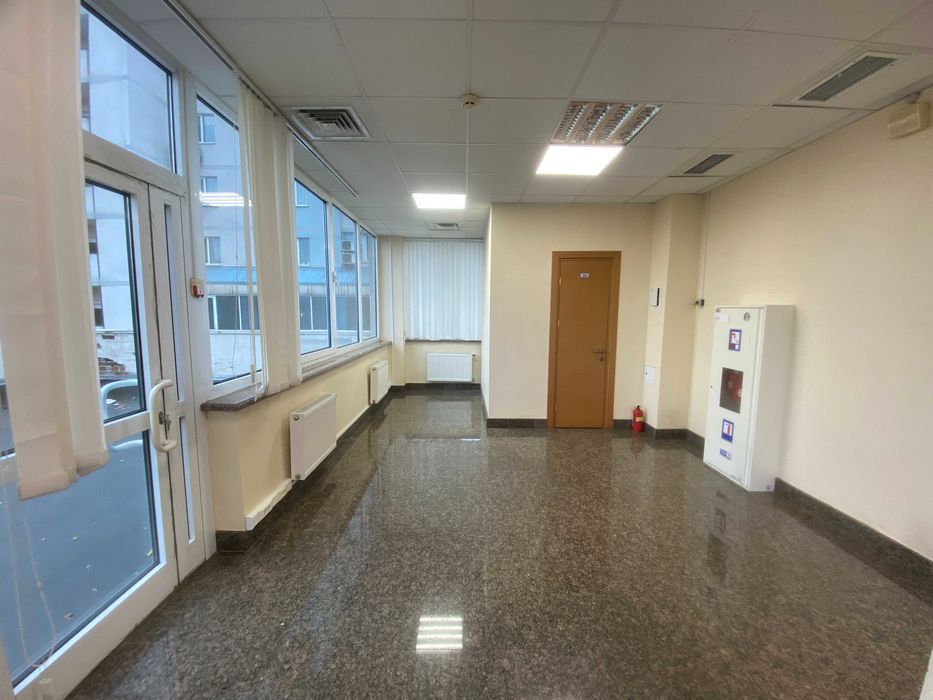 Оренда офісу 42м2 open space бізнес центр Юрія Шумського 1А, Березняки