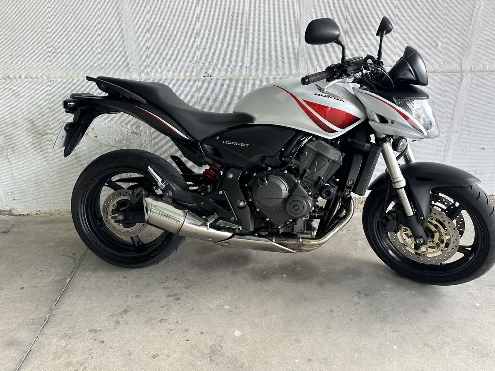 Honda hornet 2010