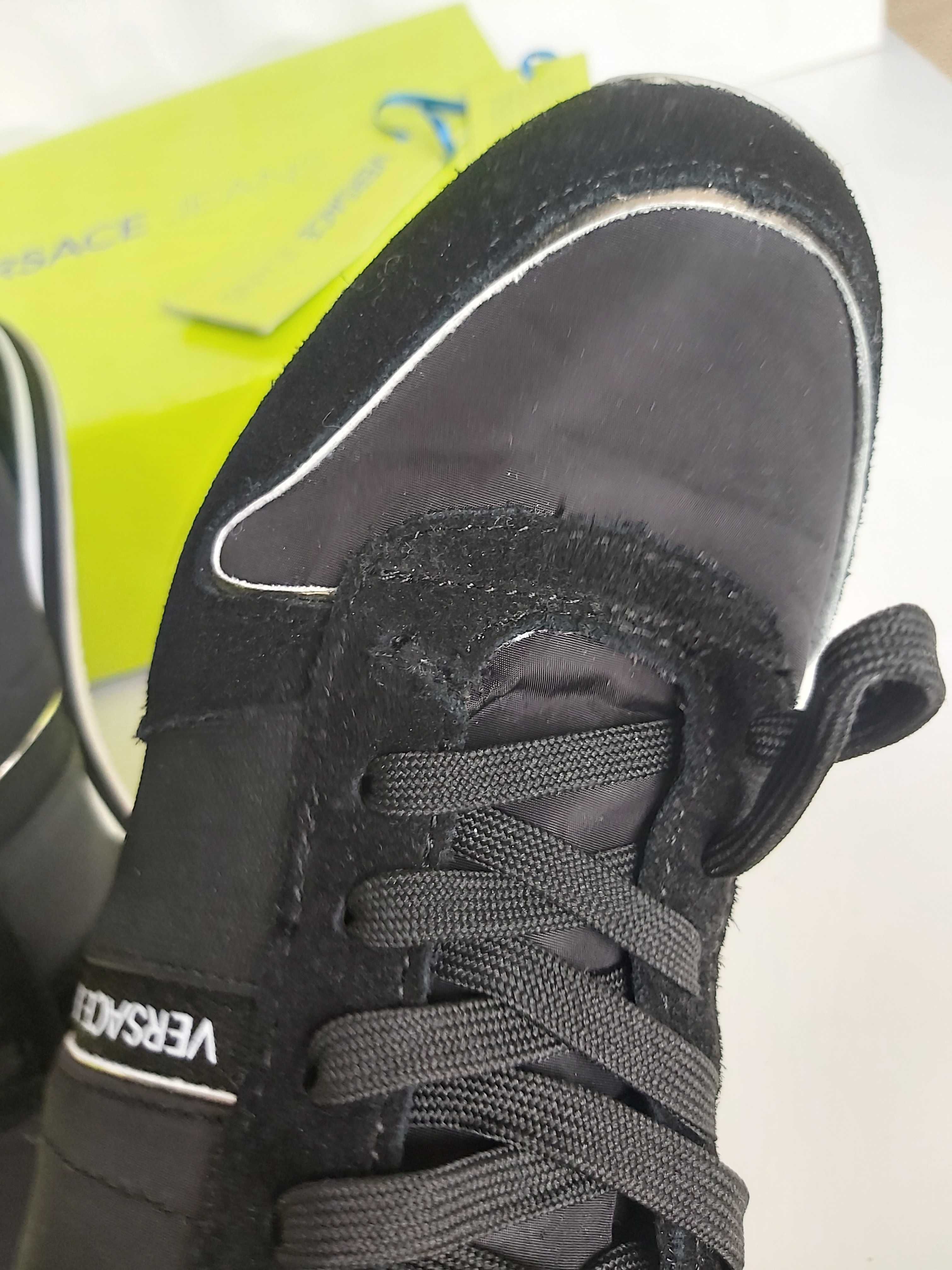 UŻYWANE Sneakersy czarne trampki VERSACE 37
