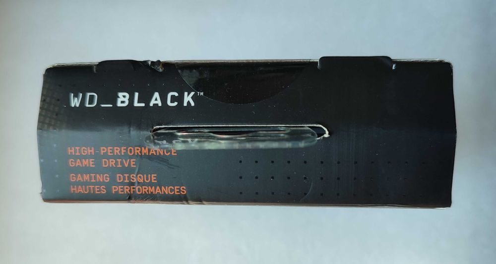 Внешний жесткий диск 2 TB Western Digital WD Black P10 Game Drive