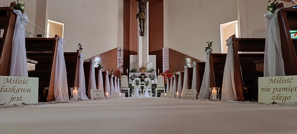 Dekoracje weselne dekracje subne do kosciola
Dekoracje ślubne
Biały dy