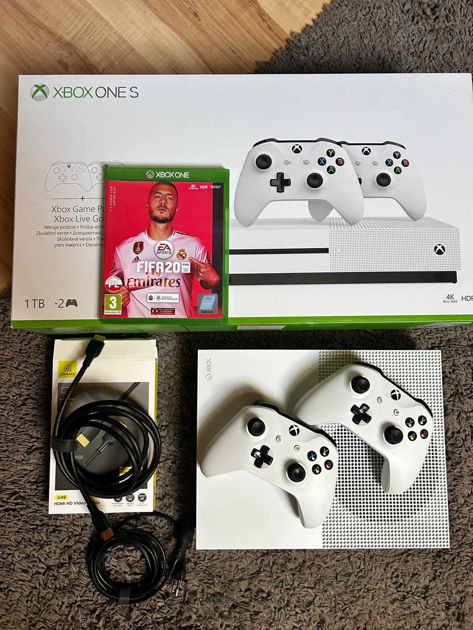 Xbox one S 1T plus dwa kontrolery