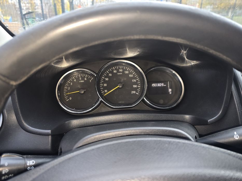 Продам Рено логан