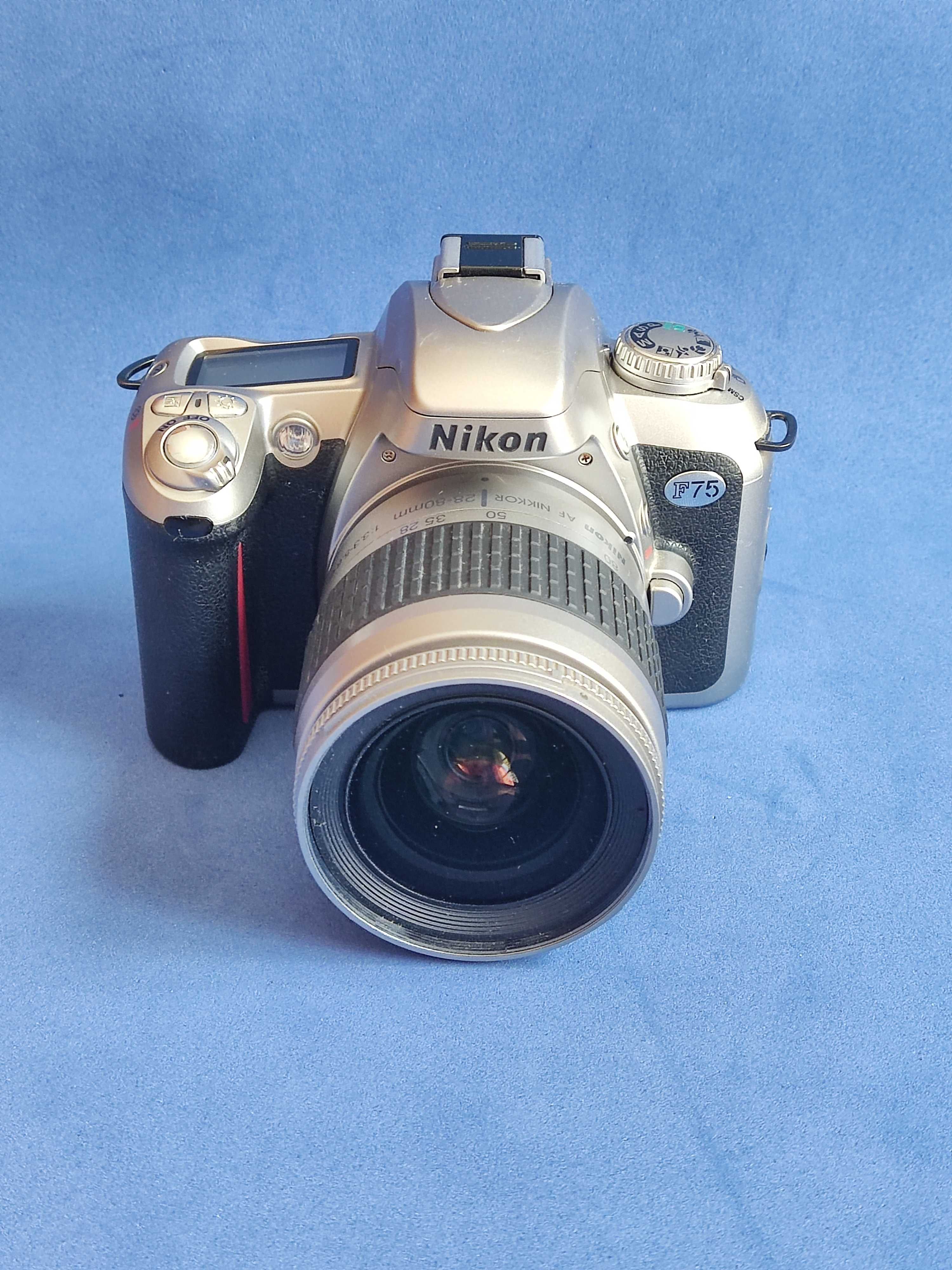 Nikon F75 + Objetiva 28-80mm - Analógica