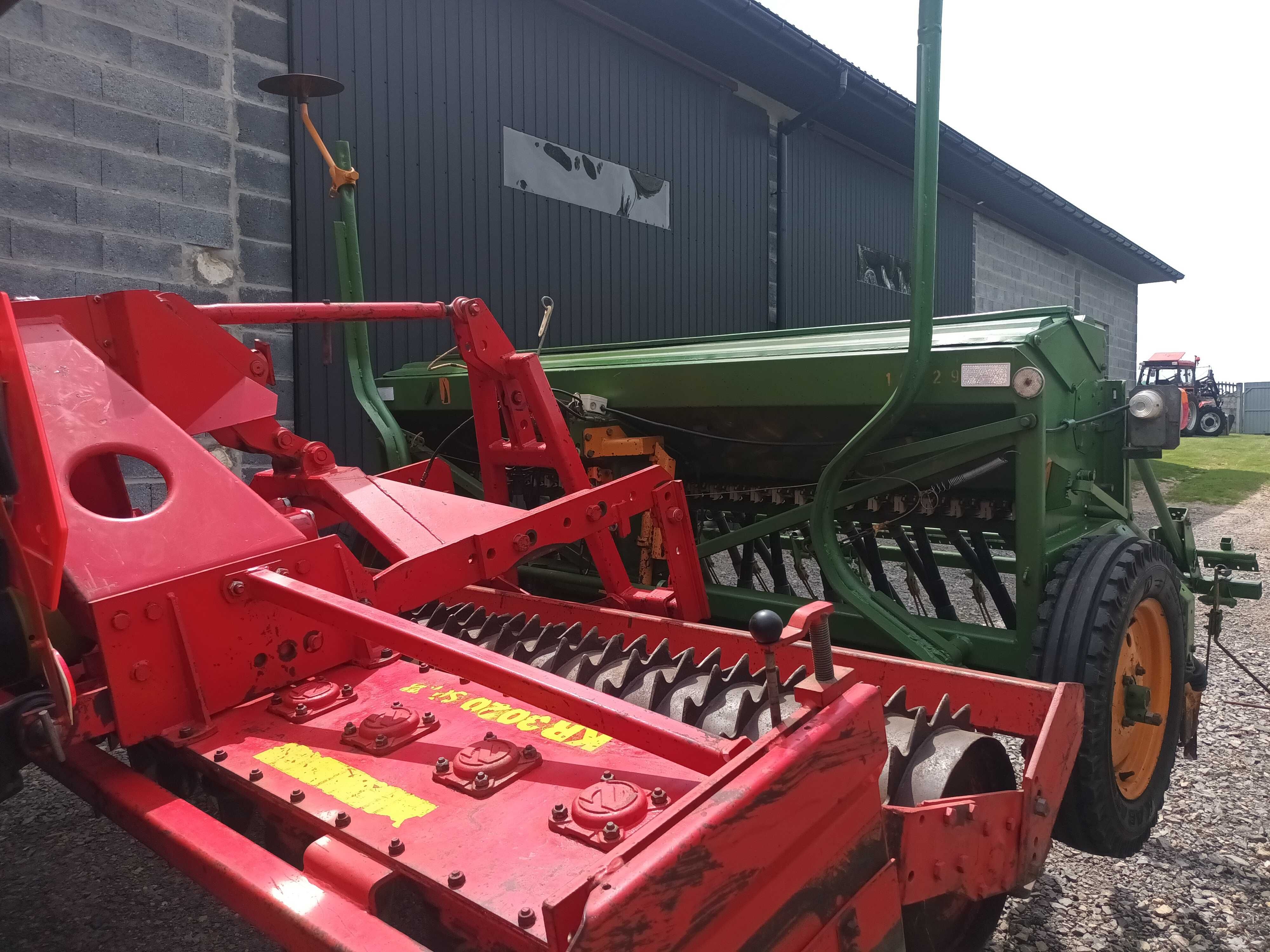Agregat uprawowo siewny Niemeyer KR3020 Super + Siewnik Amazone D7/30