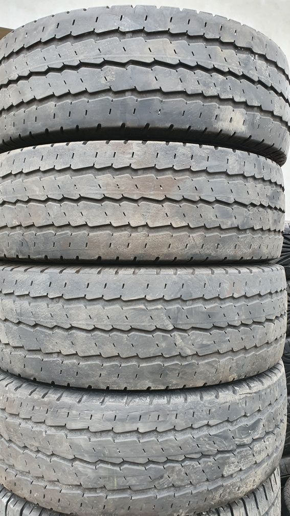 215/70 R15C 4шт  Continental (Континенталь) Авторезина, шини.