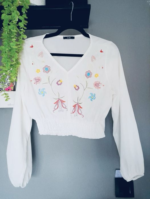 Bluzka mgielka kwiatki kwiaty haft boho styl s 36 biala crop top nowa