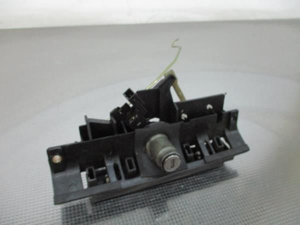 Fechadura / fecho da mala AUDI A4 (8D2, B5)