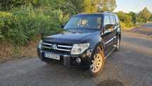 Mitsubishi Pajero Mitsubishi Pajero 3200 diesel 2011 skóra, salon PL, 7osób, automat