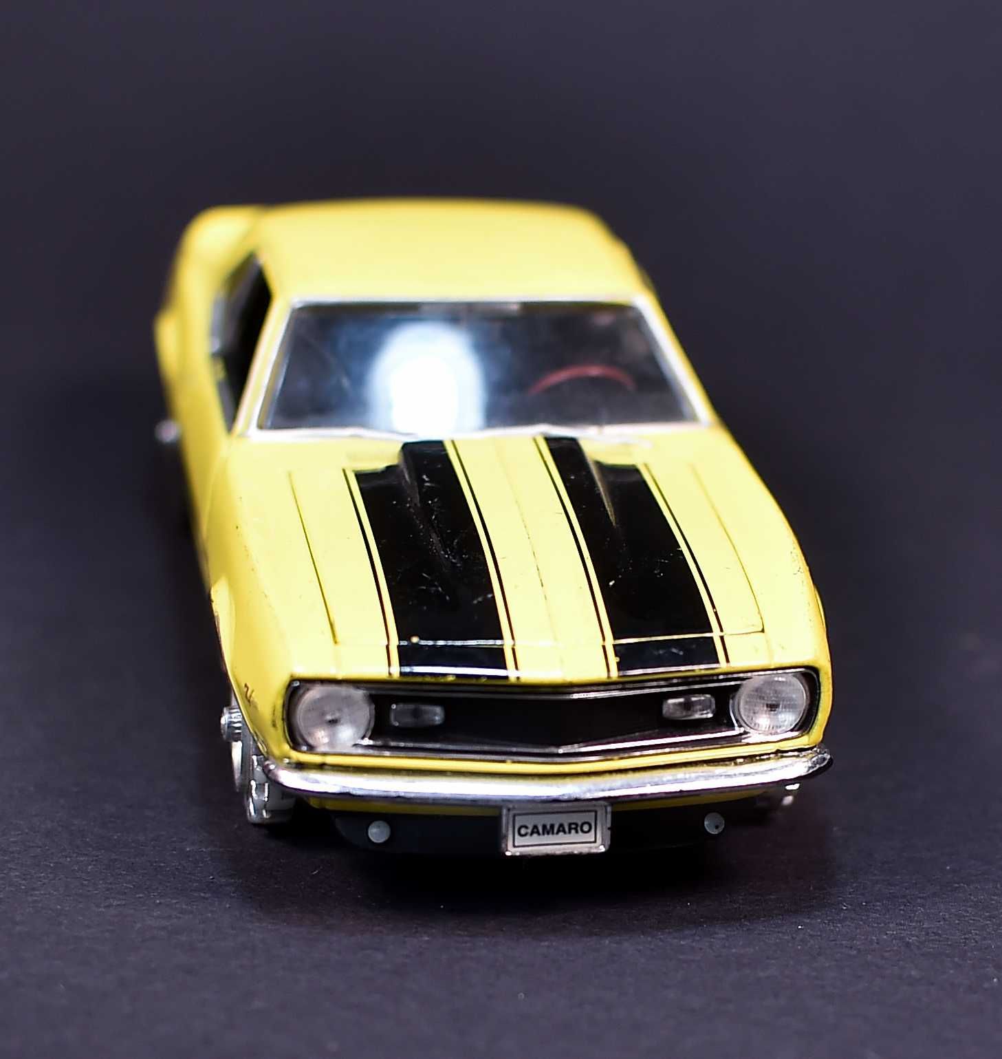 Samochodzik # Welly 1958 Chevrolet Camaro 228 Scale 1/24