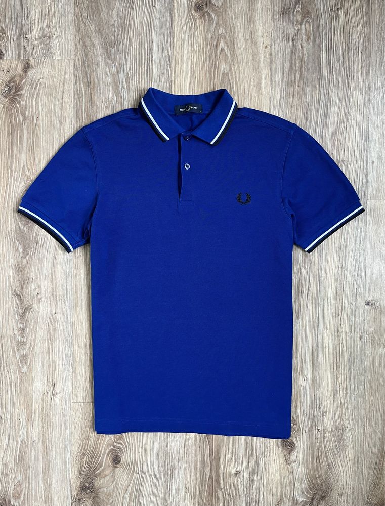 Поло Fred Perry