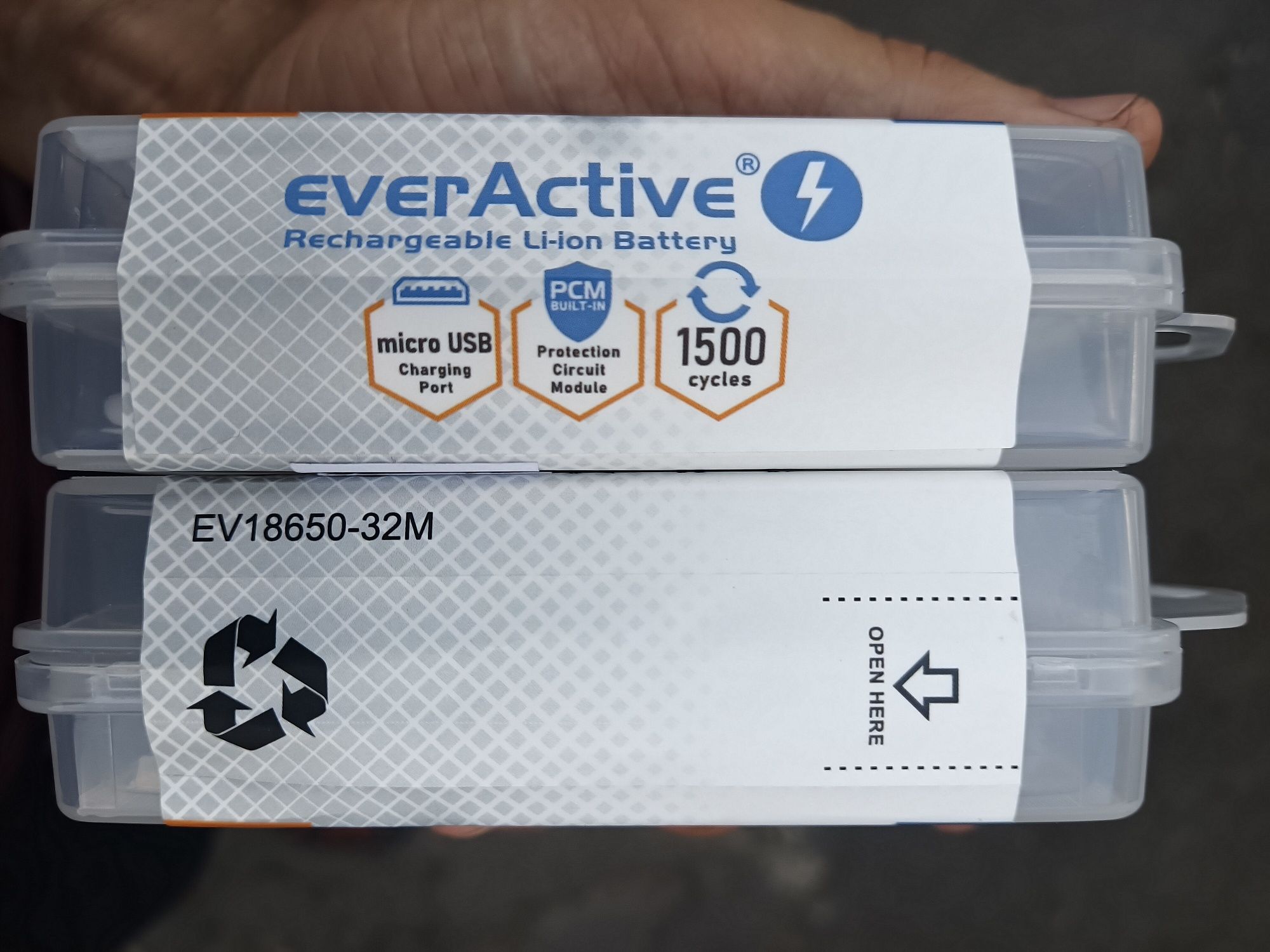 EVERACTIV MIKRO USB akumulatory nowe