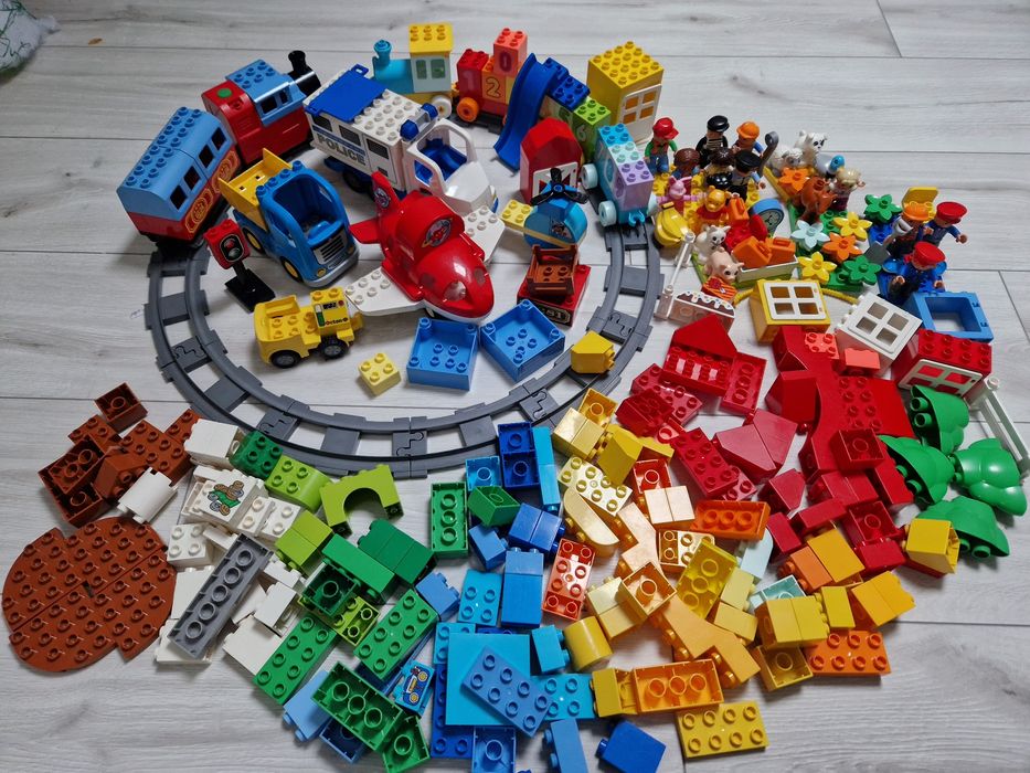 Lego duplo 9 zestawów