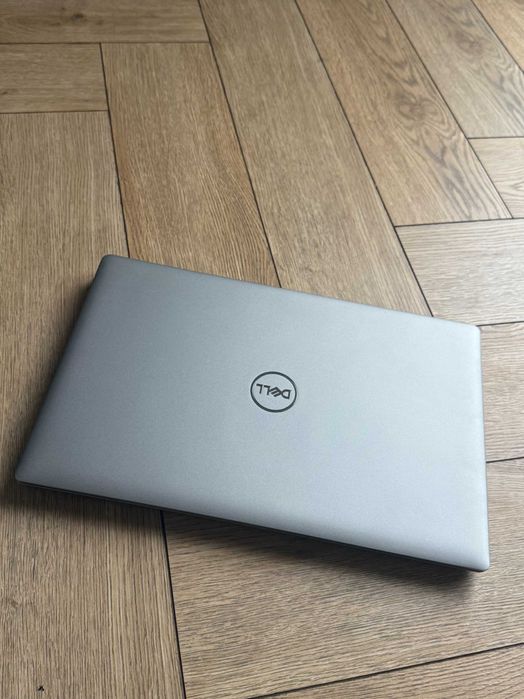 Dell Latitude 5520 | i7-1185G7 | 32GB RAM | 512GB SSD | Win10 + Office