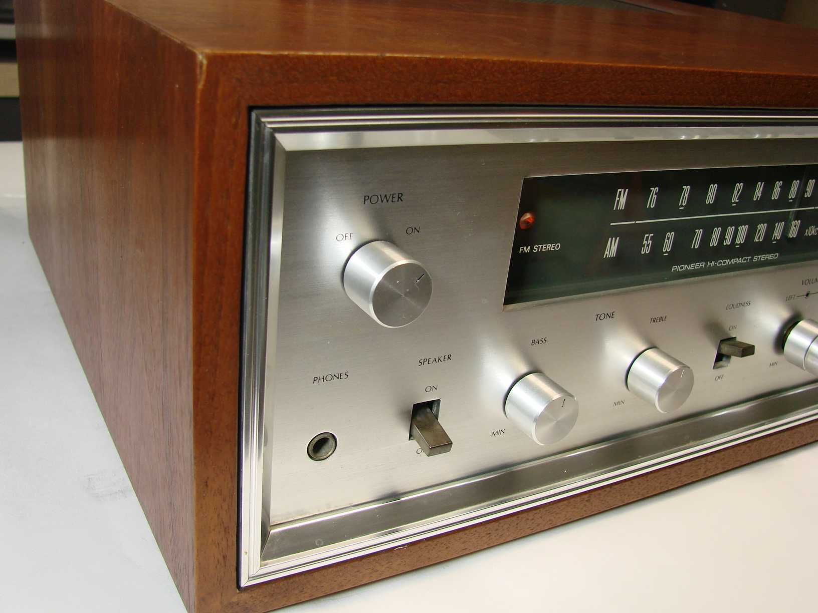 Amplituner lampowy Pioneer C-300, idealny