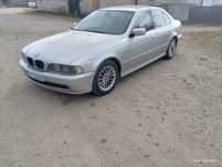 BMW E39 535i V8.