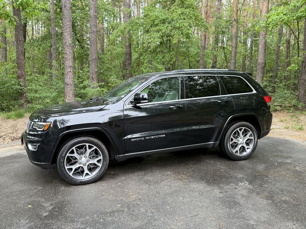 Jeep Grand Cherokee 2018року Ювілейна версія.