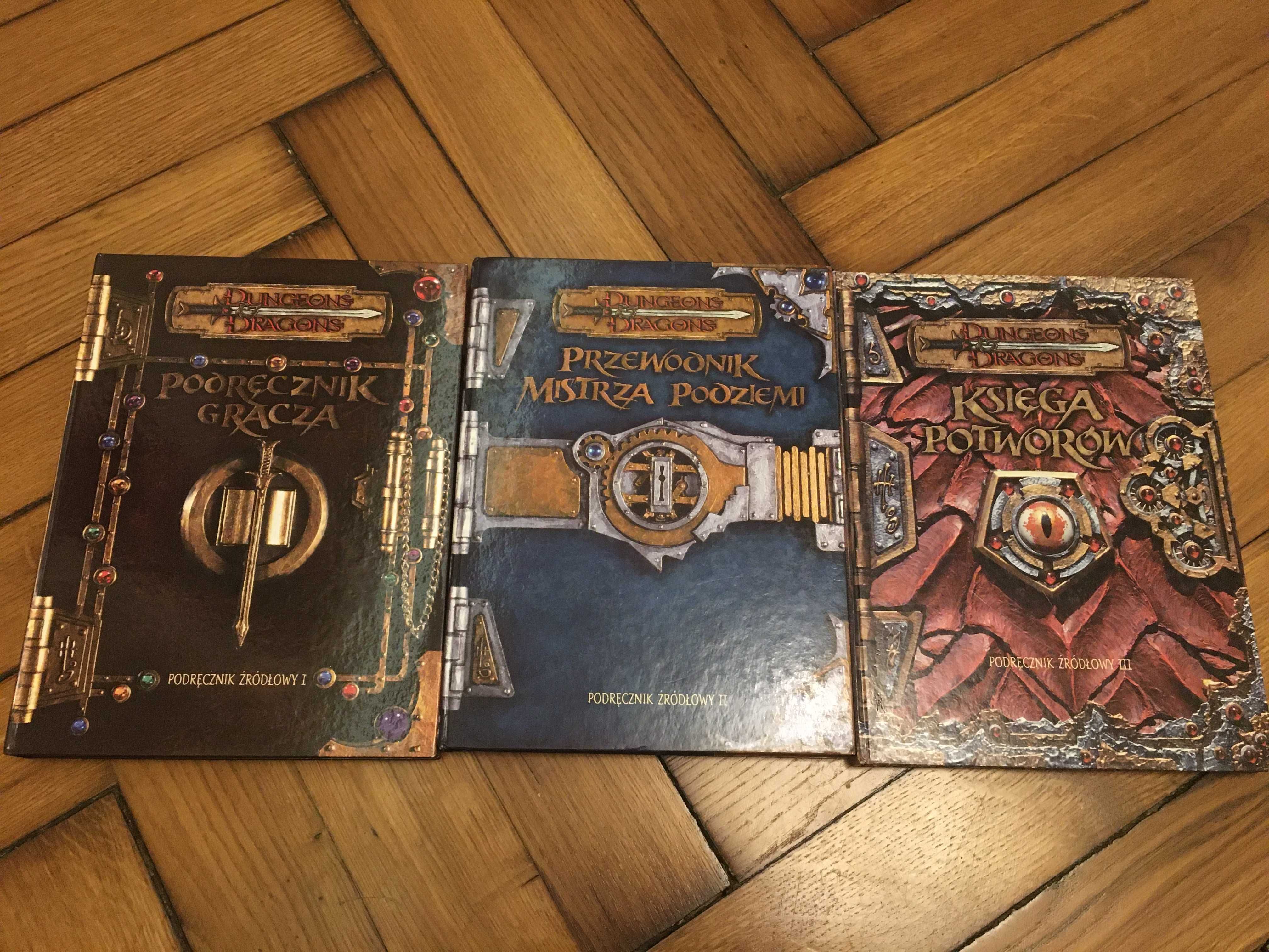 Zestaw trzech podręczników Dungeons and Dragons (D&D) wersja 3ed