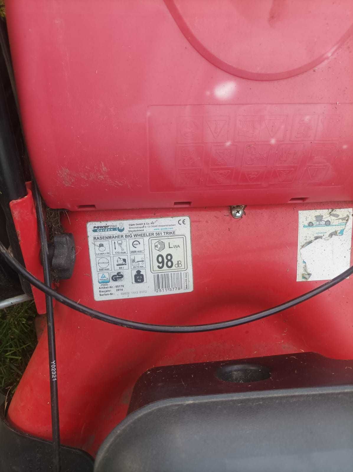 Kosiarka spalinowa Power Tek z napędem