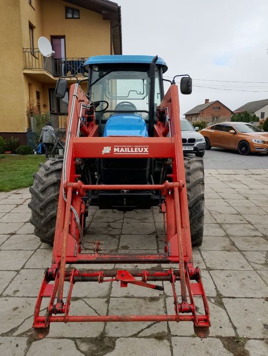 New holland TD85D 2003r  z Turem,  
Sprowadzony z Francji

9700 m