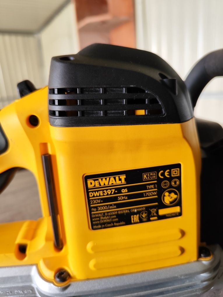 Piła aligator DeWalt