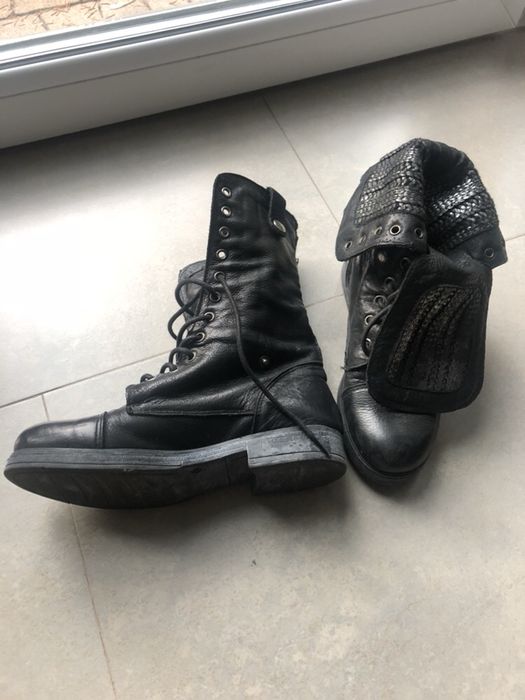 Buty wysokie za kostkę numeracja zaniżona pasują na 37