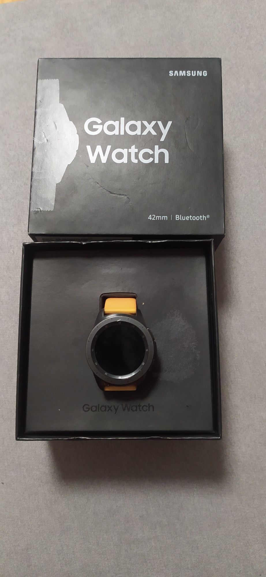Продам galaxy watch 42 mm