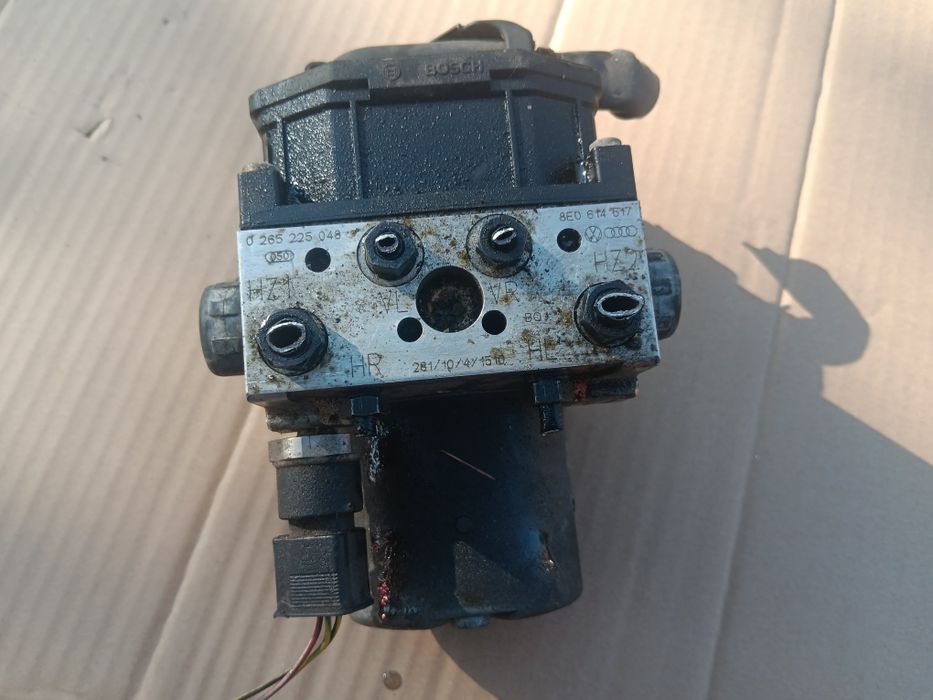 Audi a4 b6 b7 pompa hamulcowa ABS passat b5 lift