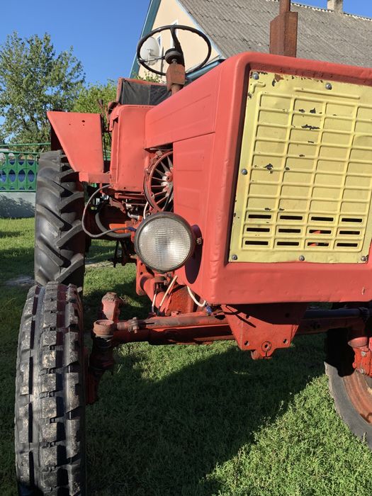 Продам трактор т-25