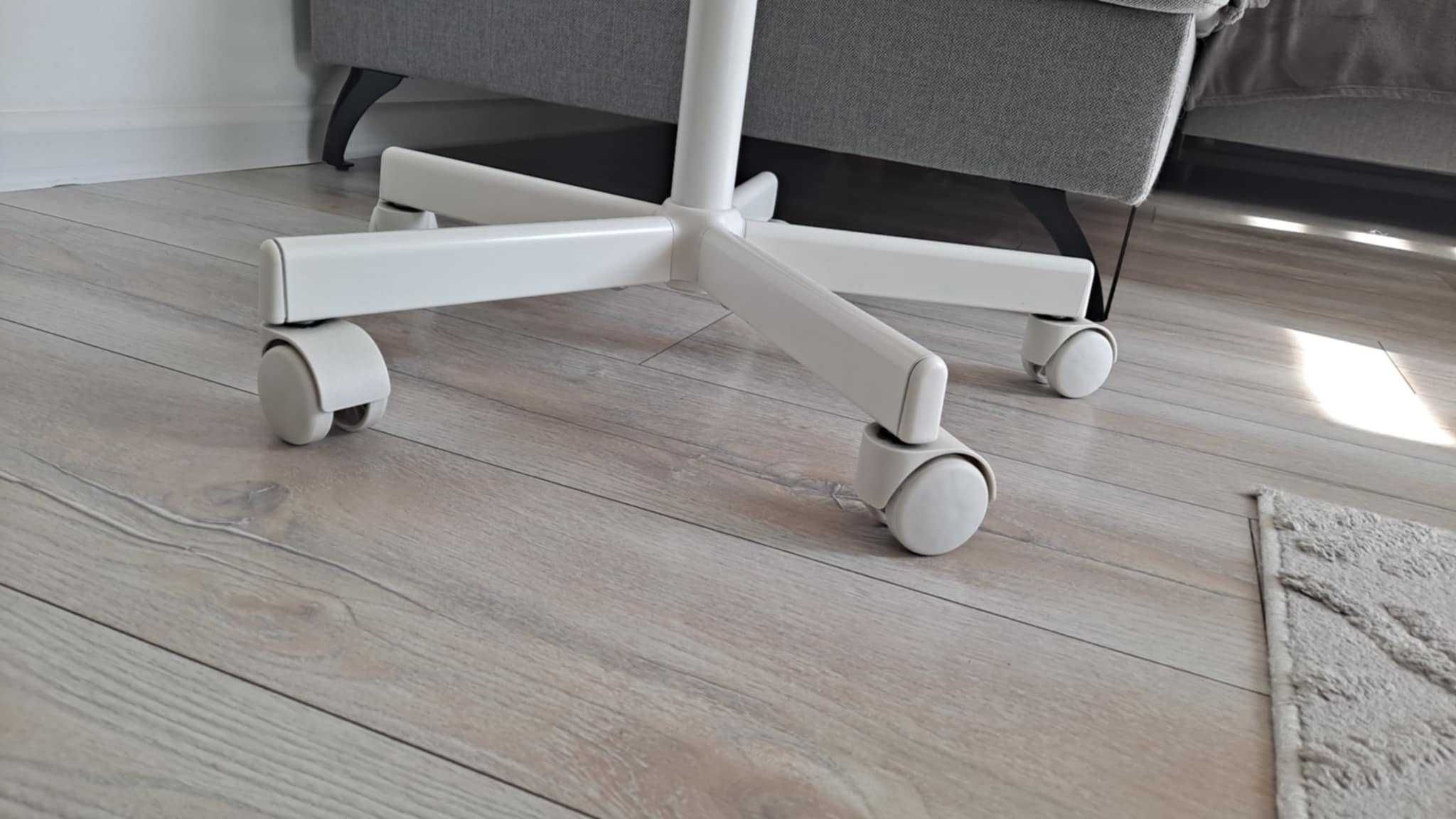 Krzesło obrotowe dla dziecka IKEA