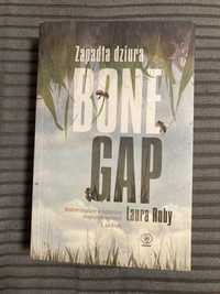 Książka Zapadła dziura Bone Gap