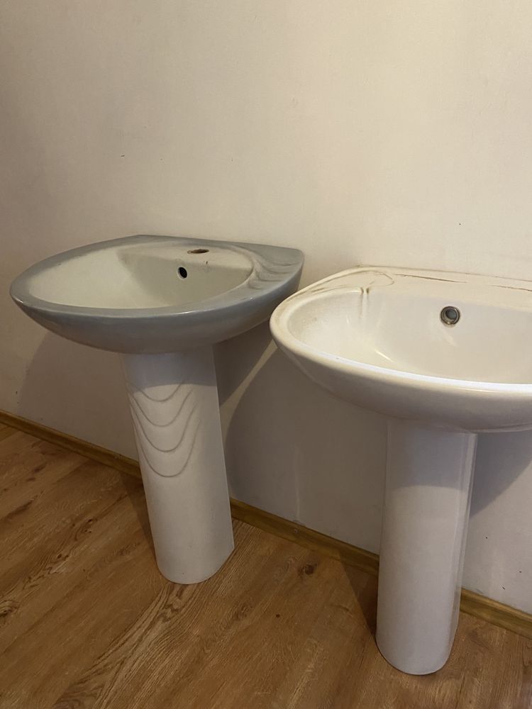 Umywalka z noga i syfonem 50cm Toaleta Na dzialke WC