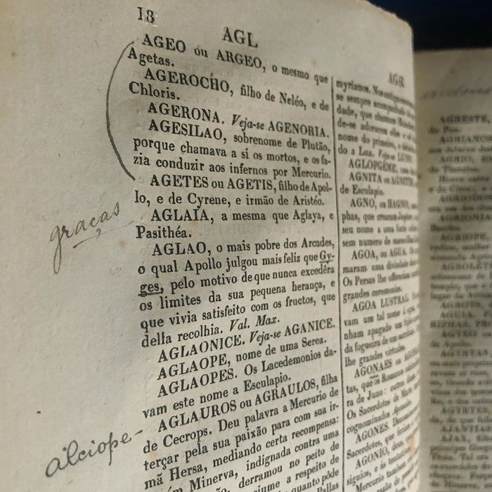 Dicionário Abreviado da Fábula (1858) de Chompré