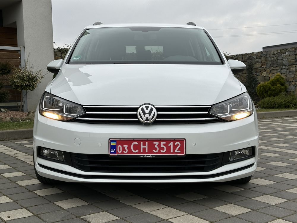 Volkswagen Touran 2016