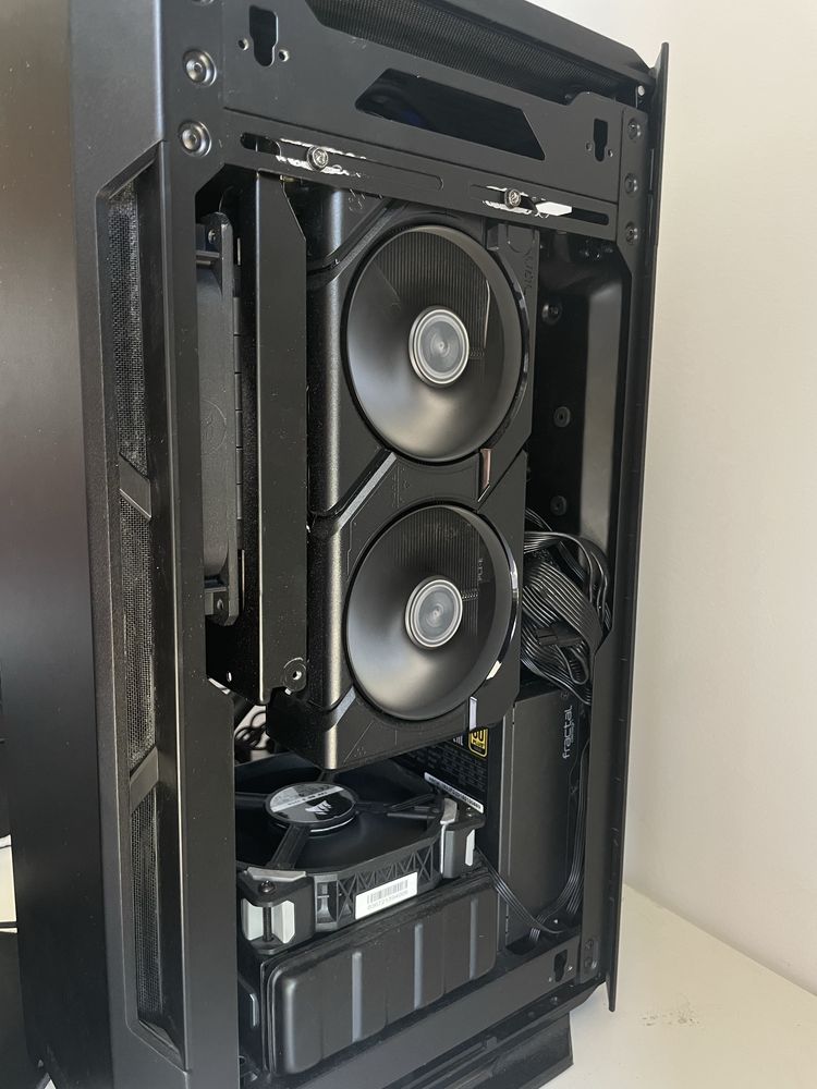 PC Gaming c/Monitor ITX RTX 4070 Intel I7 32GB Ram