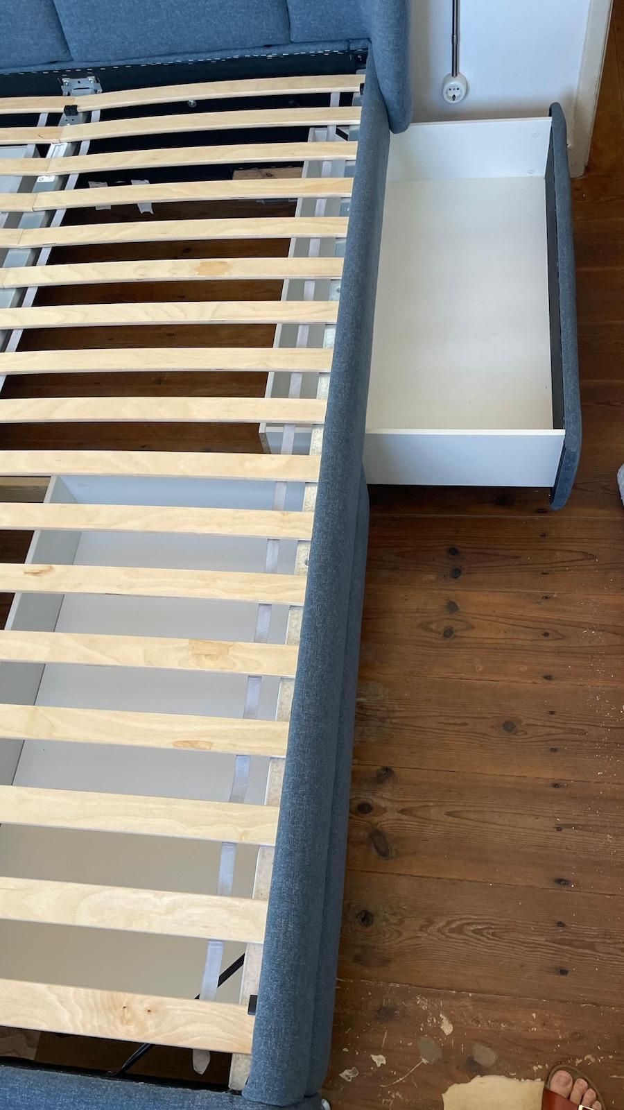 Cama casal IKEA TUFJORD