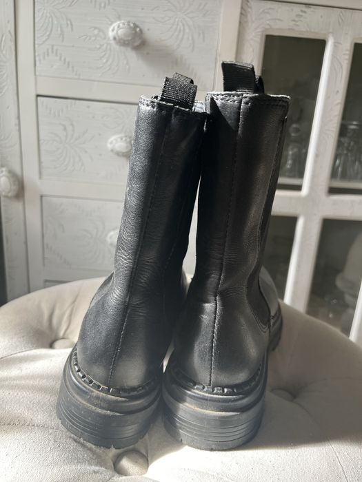 Czarne trapery damskie, rozmiar 37