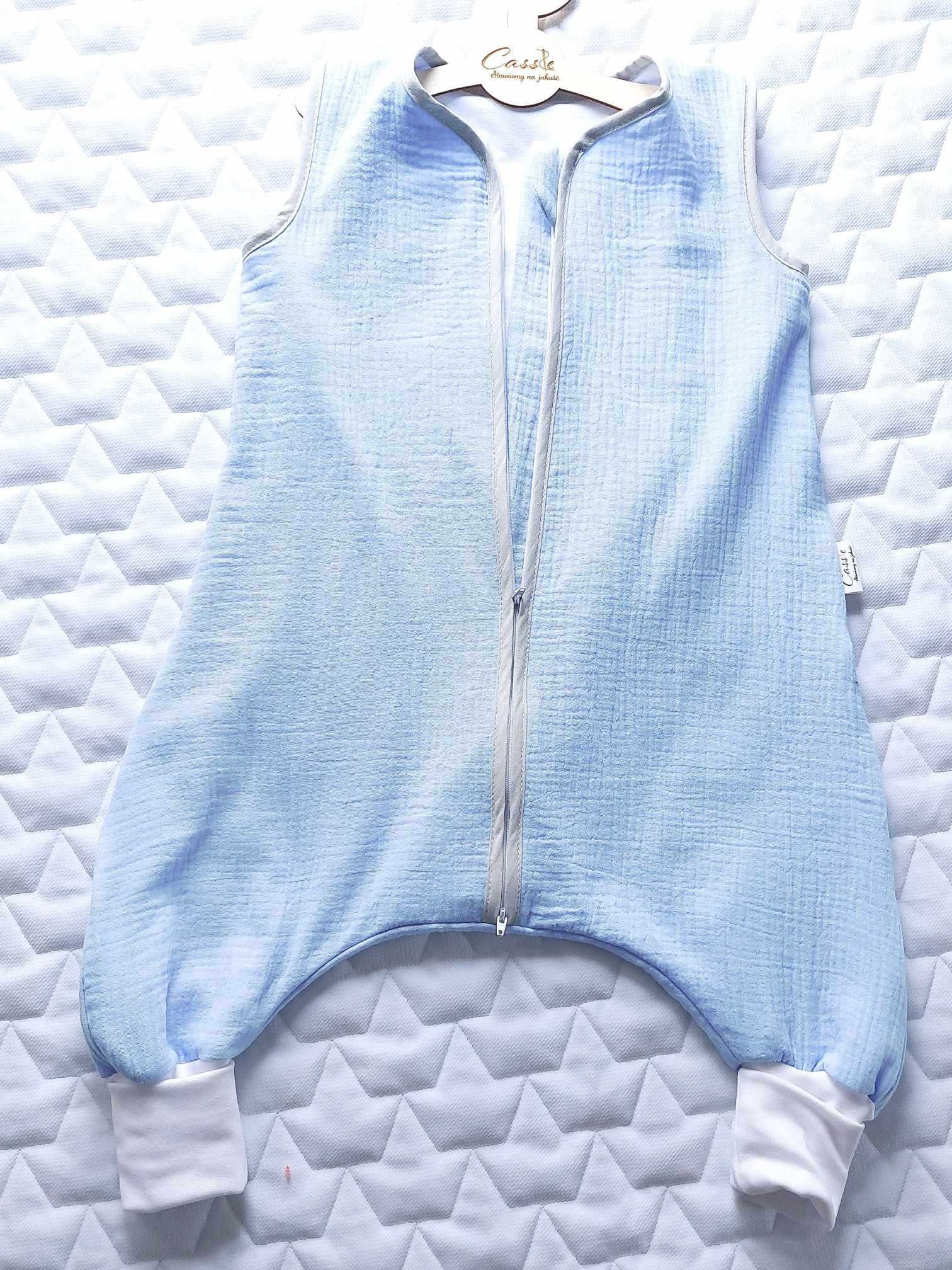 MUŚLINOWY Śpiworek z nogawkami 1,6tog r.80-86 Baby blue+Biała podusia