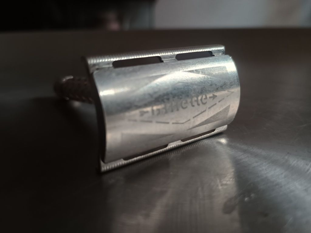 Gillette Tech  maszynka do golenia na żyletki