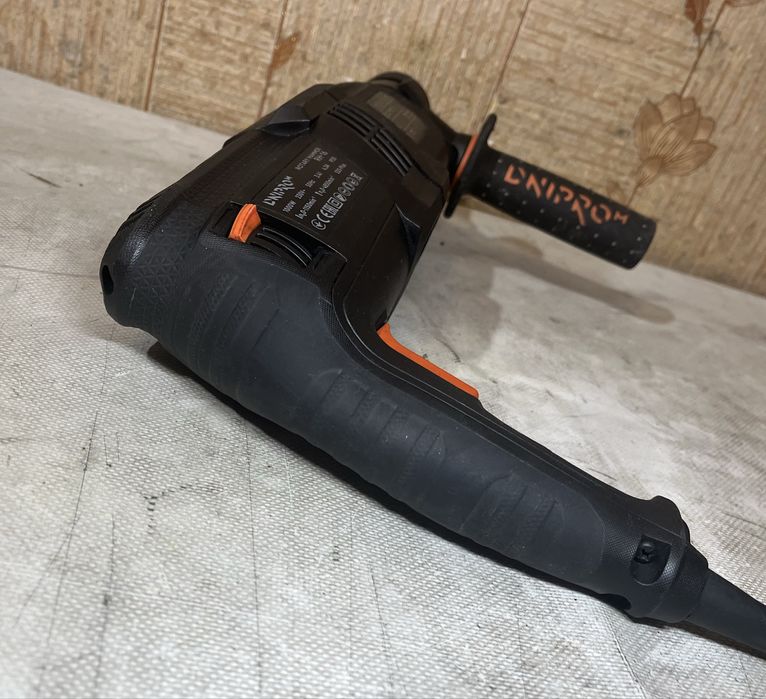 Перфоратор → Dnipro-M RH-16 на 3.4 Дж. | 1000 Вт. + ГАРАНТІЯ до 2027 р