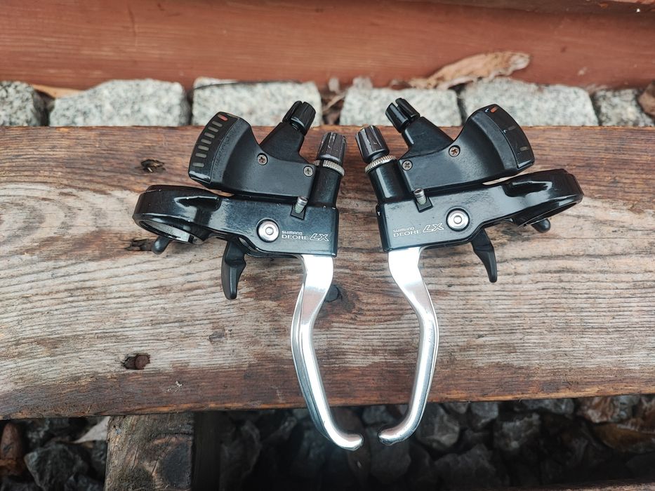 Klamkomanetki rowerowe Shimano Deore LX M567 3x8 Canti Retro MTB