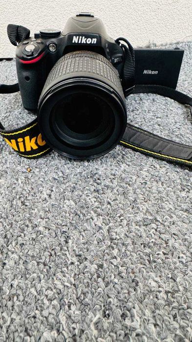 Sprzedam aparat Nikon D5100 z zestawem akcesoriów – Stan jak nowy!