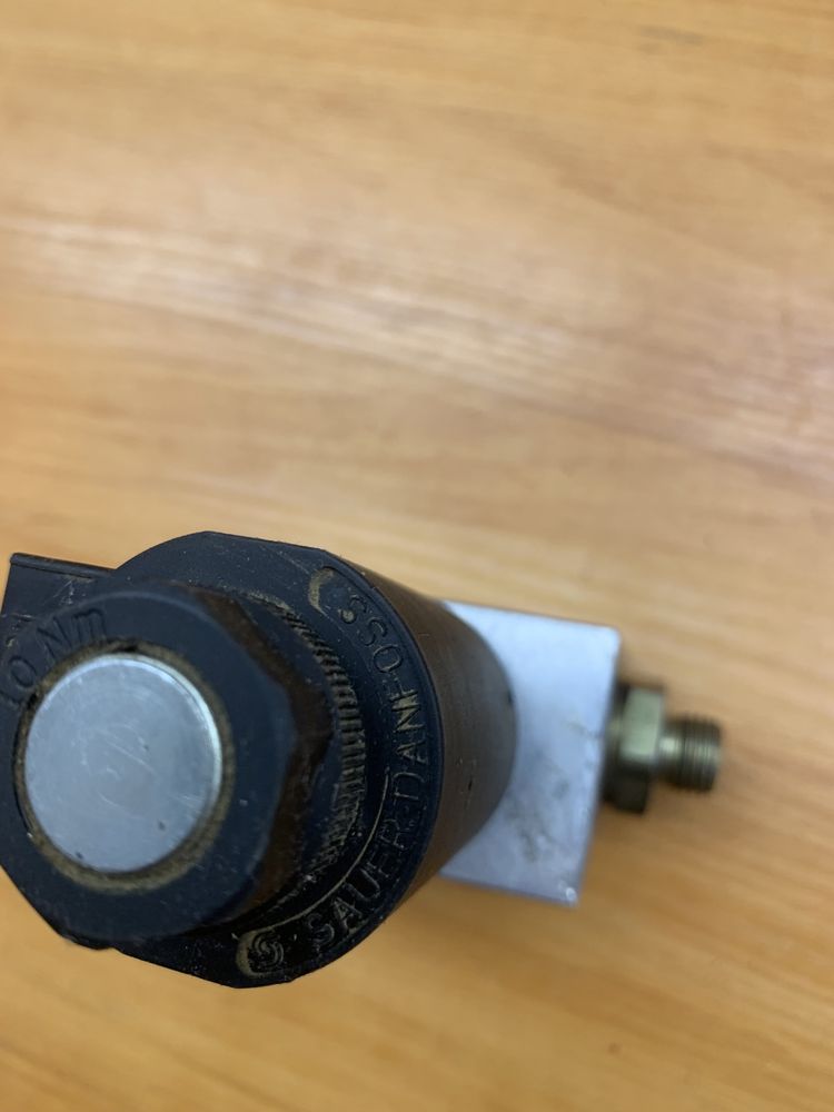 Elektrozawór hydrauliczny DANFOSS 171145