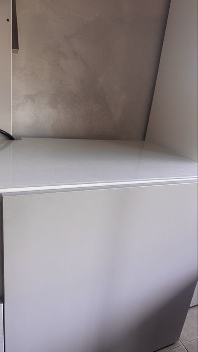 Móvel de TV IKEA com suporte para TV