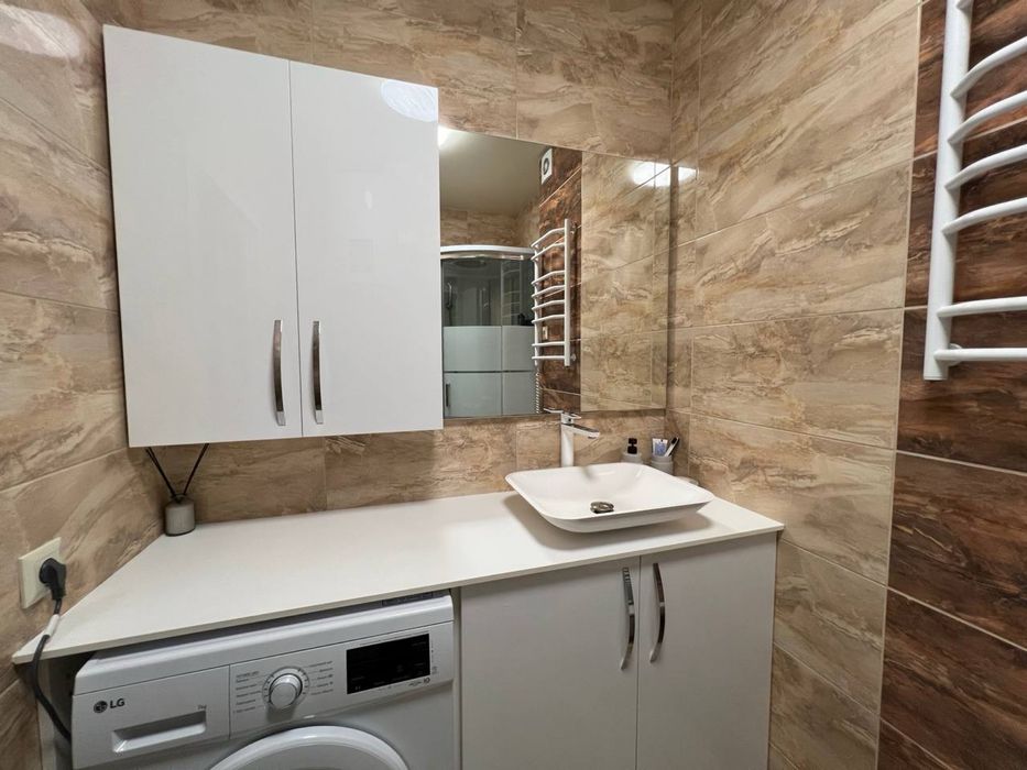 Продам квартиру с ремонтом в ЖК Приморские сады