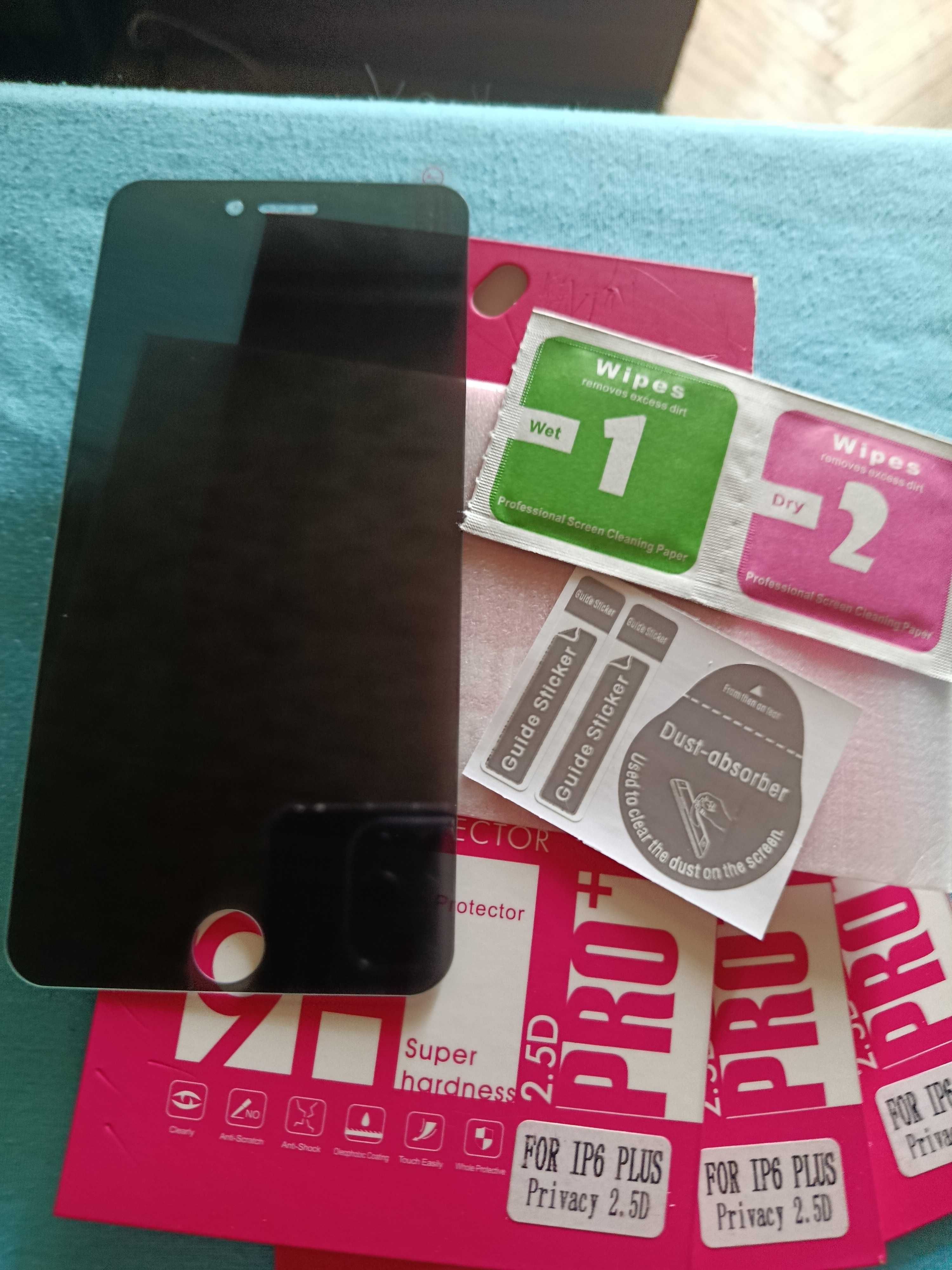 Защитное стекло на Iphone 6 Plus.