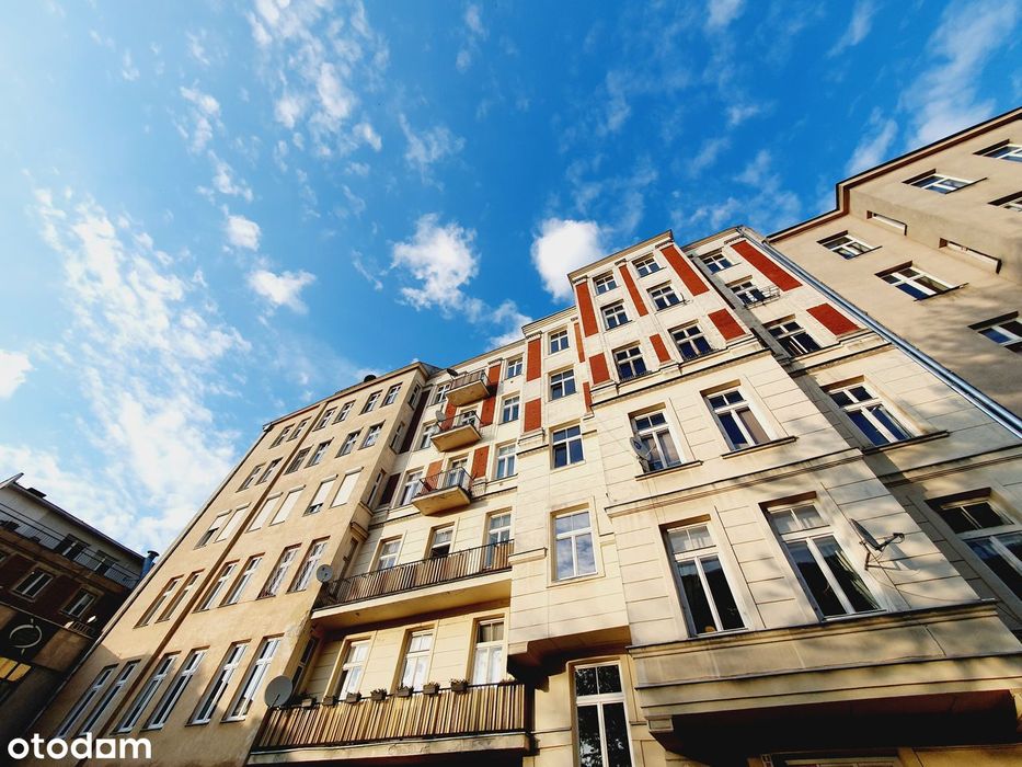 Lokal dwupoziomowy w Centrum Warszawy ul. Smolna 18