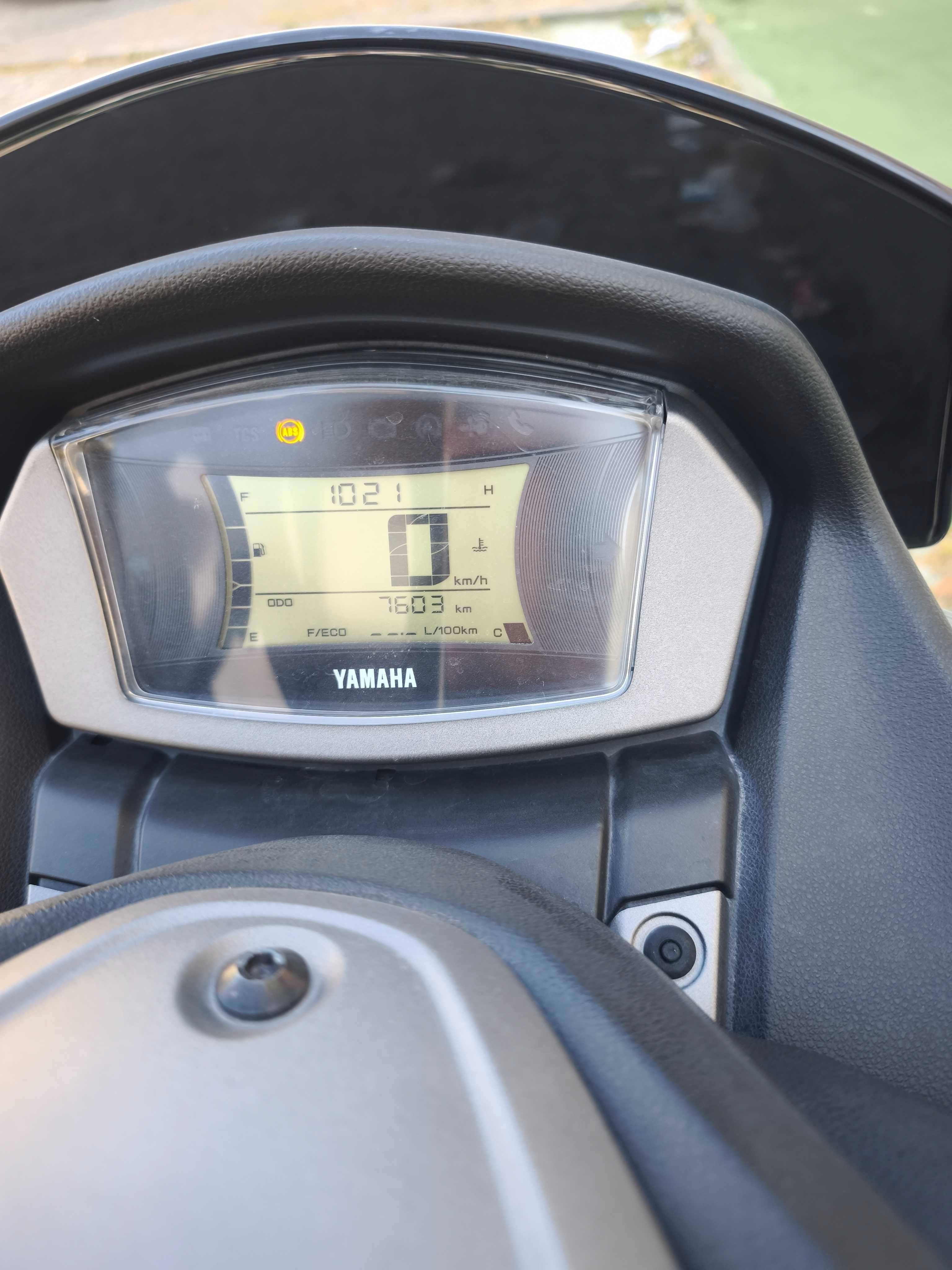 Nmax 125 só 7mil km