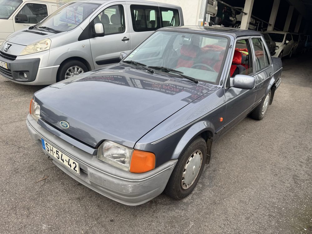 Ford Orion 1.4i Ghia 2 proprietários